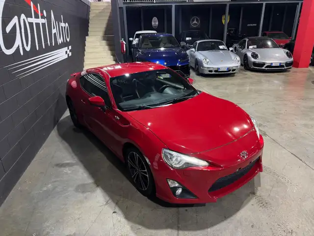 Toyota GT86 view 3