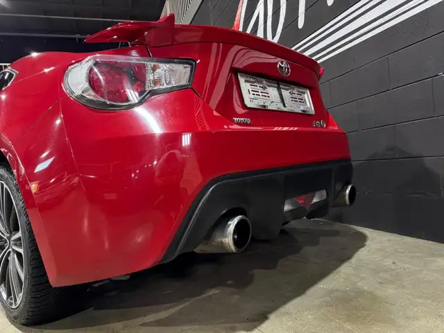 Toyota GT86 view 9