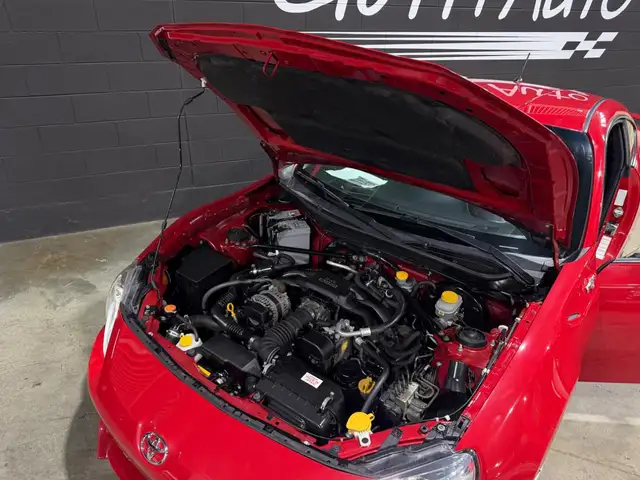 Toyota GT86 view 14