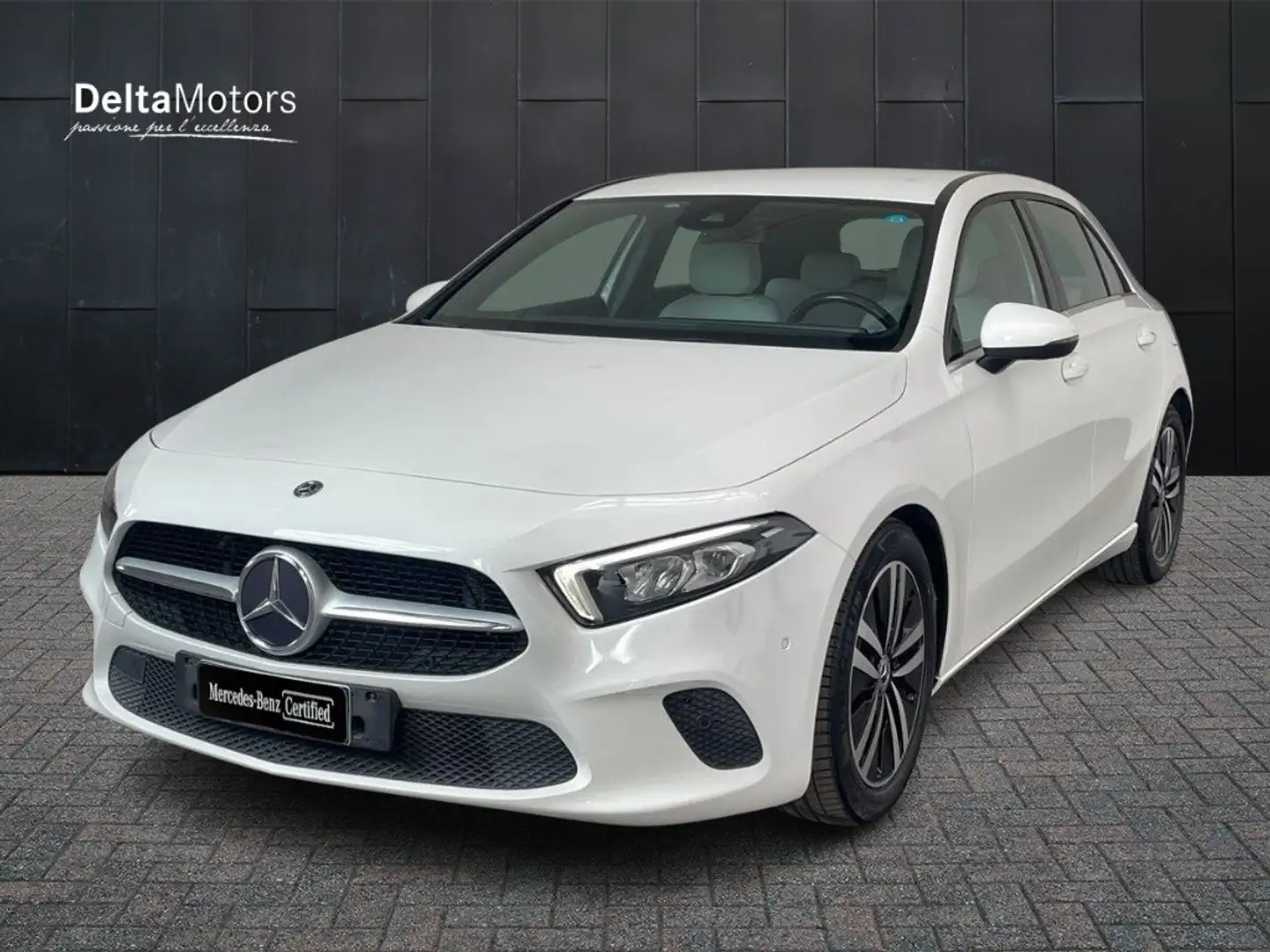 Mercedes-Benz A 180 180 d Sport auto Bianco - 1