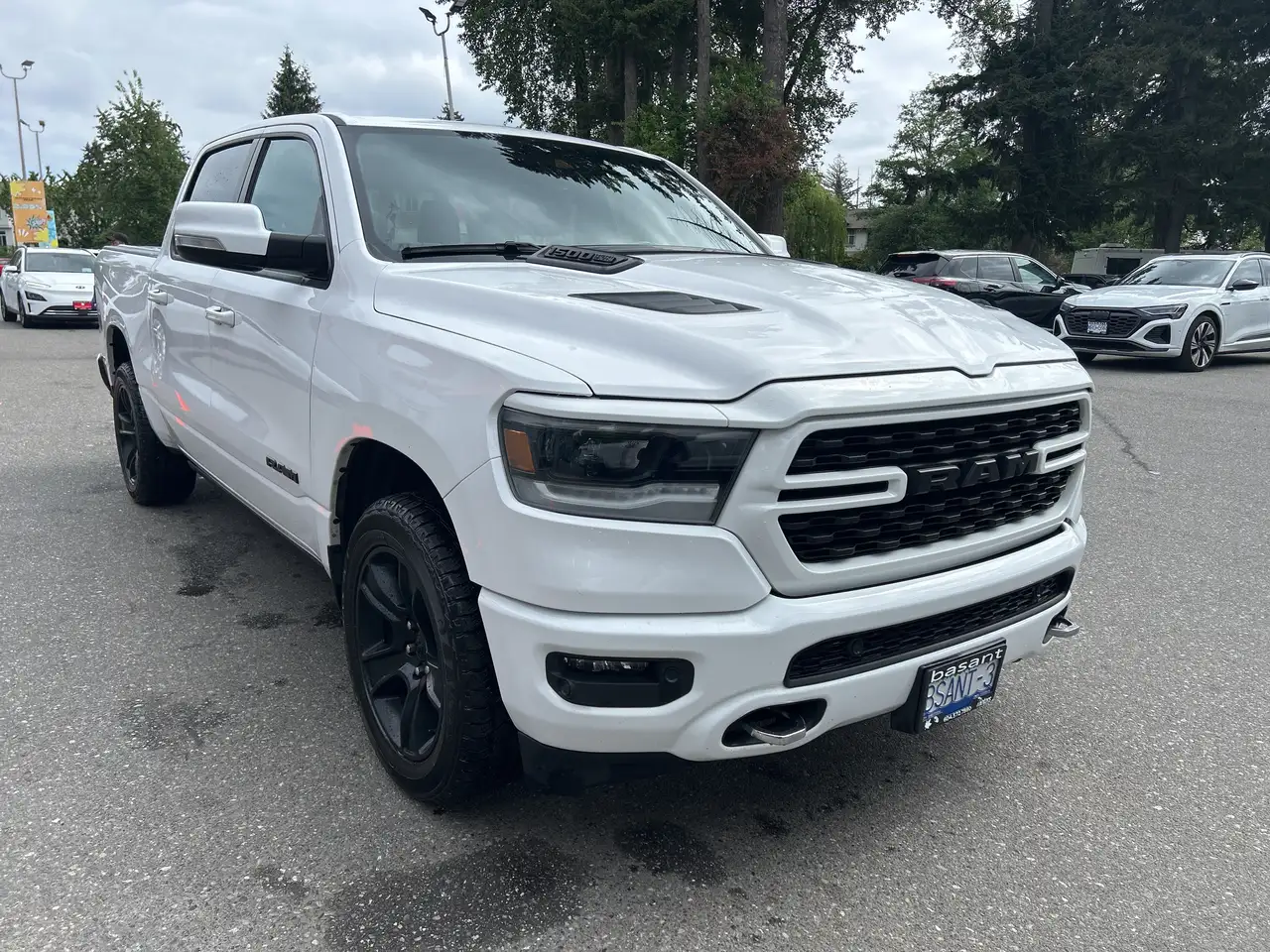 RAM 1500 снимка RAM 1500