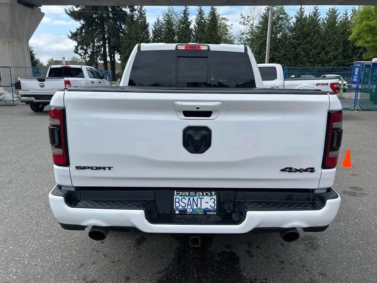 RAM 1500 снимка RAM 1500