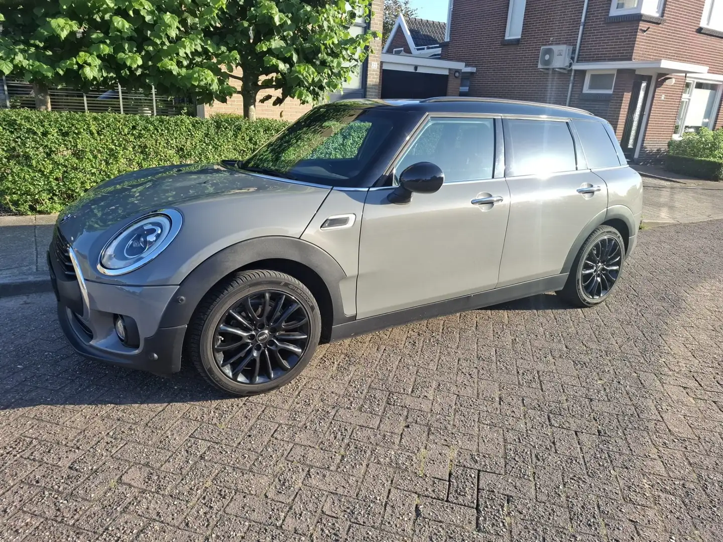 MINI One D Clubman 1.5 Chili Gris - 1