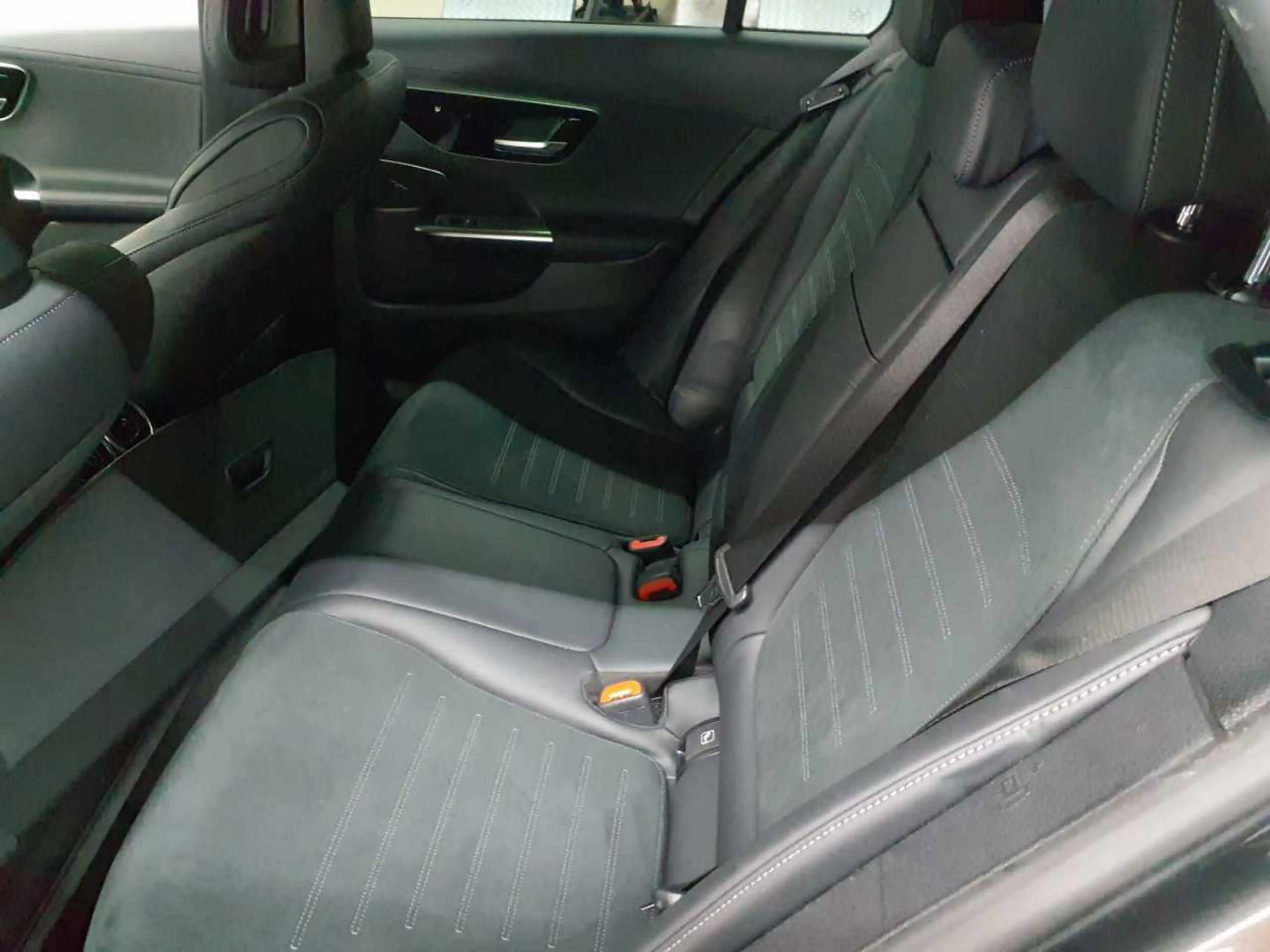 Mercedes-Benz C 220 C 220 d 4Matic T 9G-TRONIC AMG Line AHK KomfP StHz — photo 13