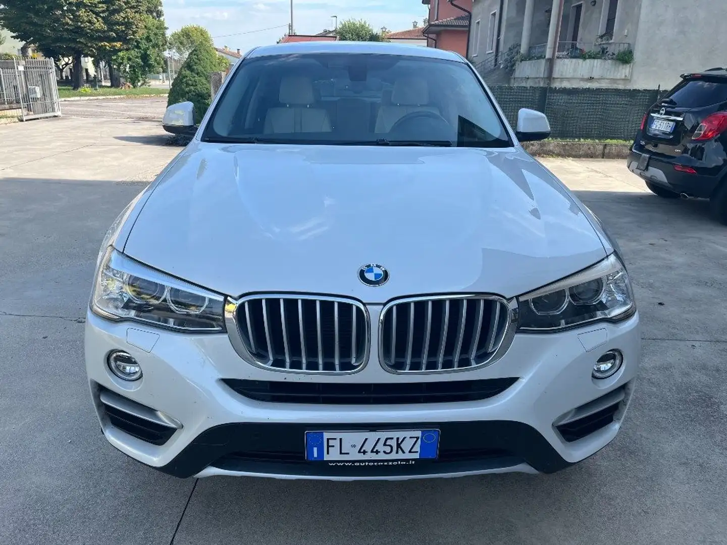 BMW X4 xDrive20d xLine PELLE NAVI XENO RETROCAMERA Bianco - 2