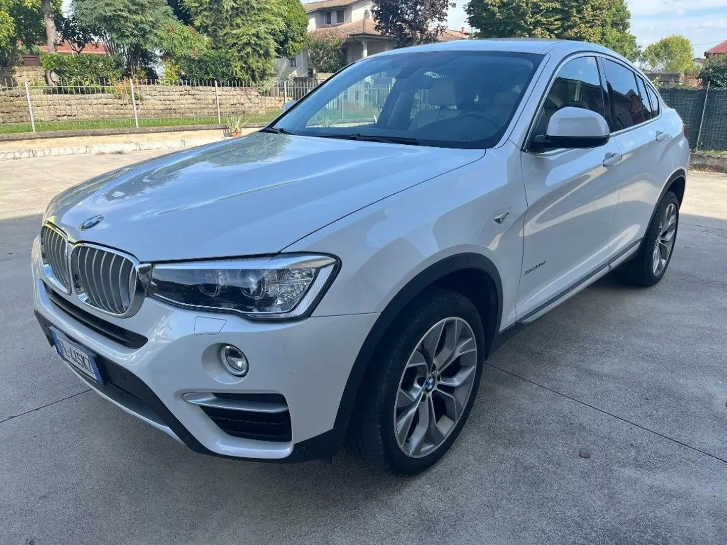 BMW X4 xDrive20d xLine PELLE NAVI XENO RETROCAMERA Bianco - 1