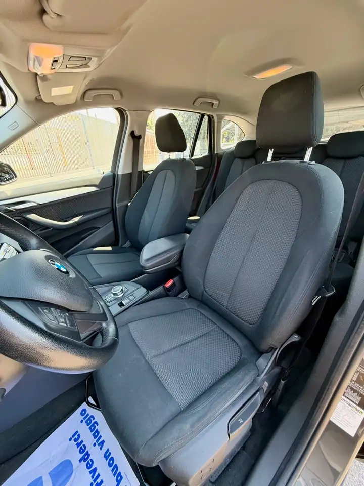 BMW X1 sDrive18d, миниатюра 6