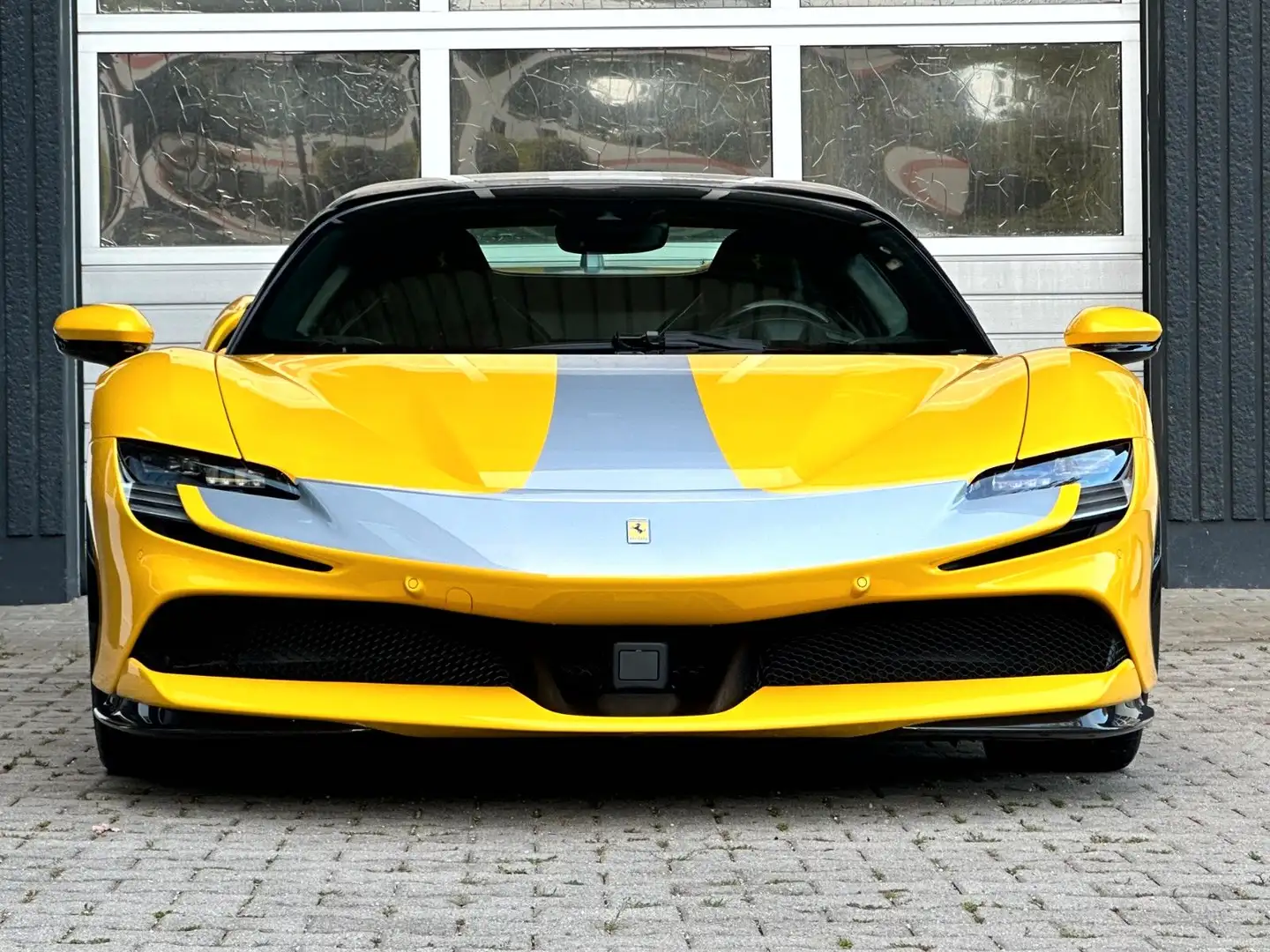 Ferrari SF90 Spider ASSETTO FIORANO CARBON Jaune - 2