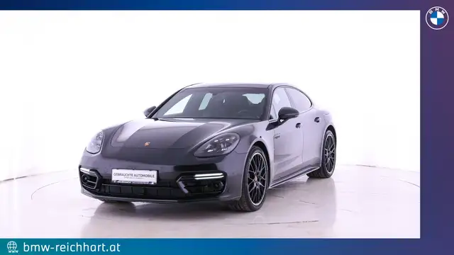Porsche Panamera 4 E-Hybrid Ansicht 1