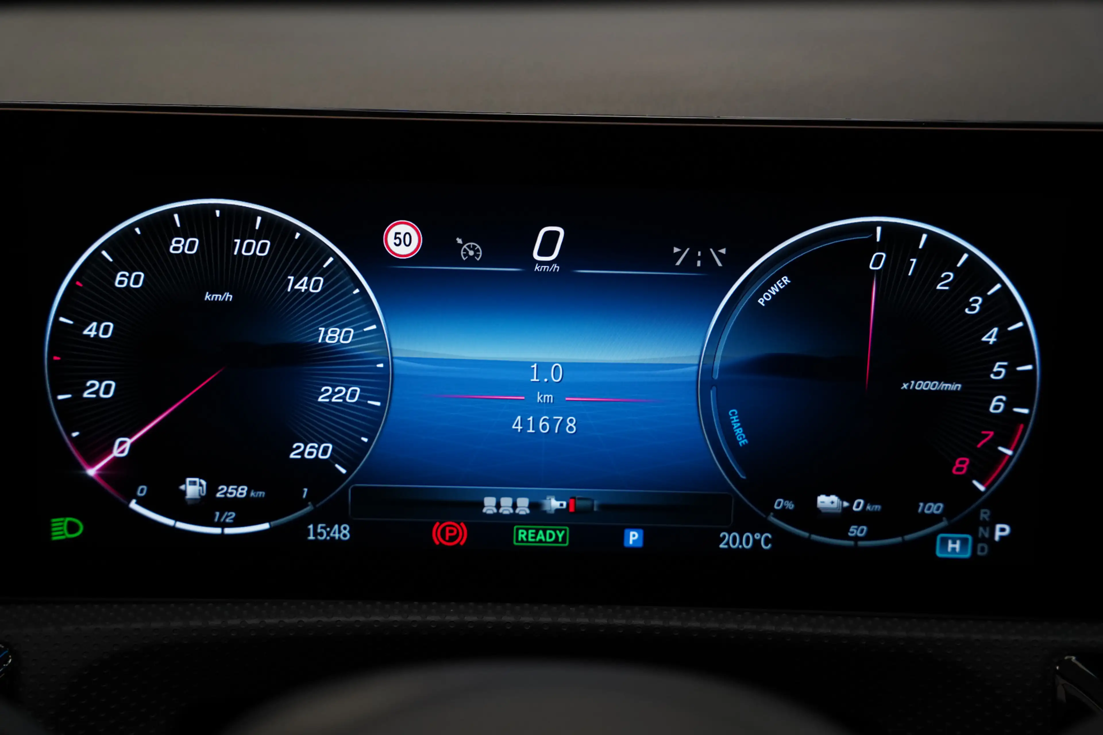 Mercedes-Benz A 250 e Star Edition LIMITED ACC PDC Panoramadak Sfeerve — photo 10