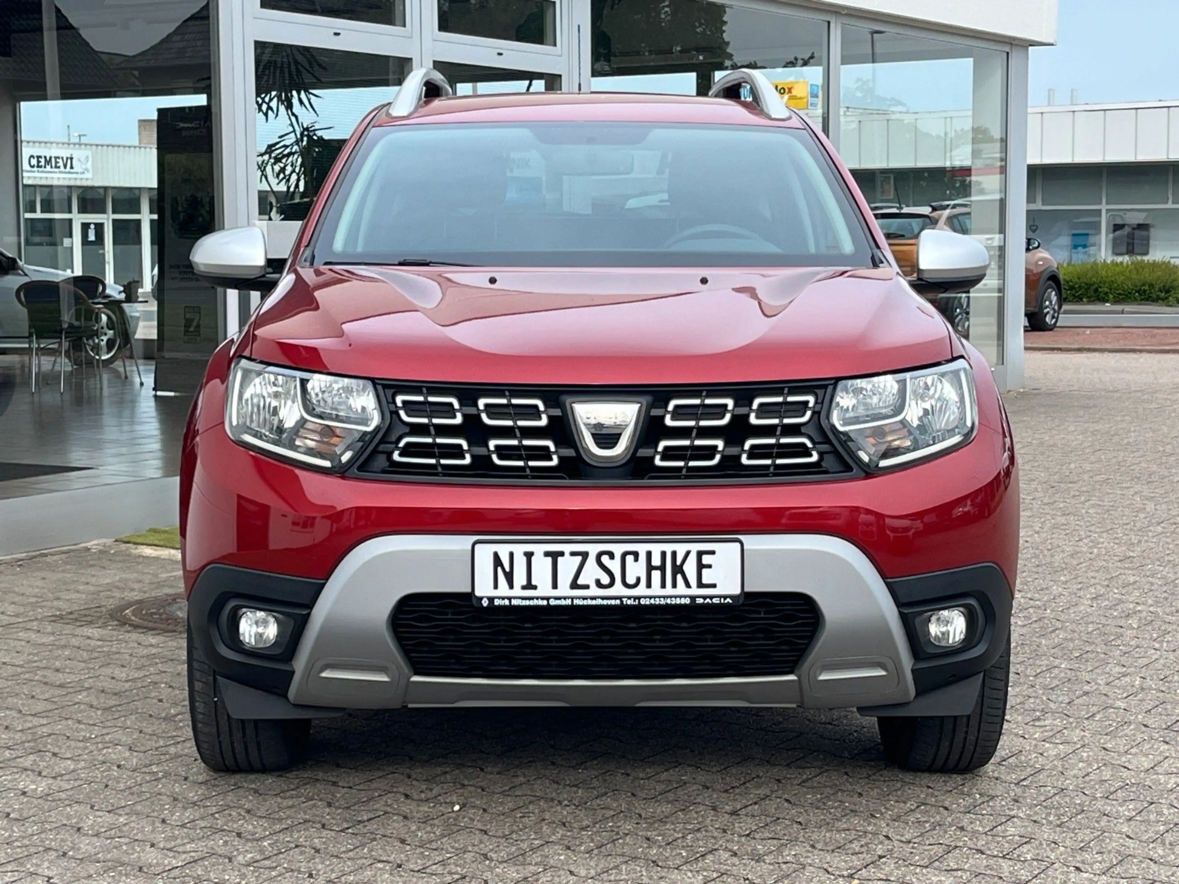 Dacia Duster II Prestige LGP (SHZ, KIMA, NAVI) — photo 2
