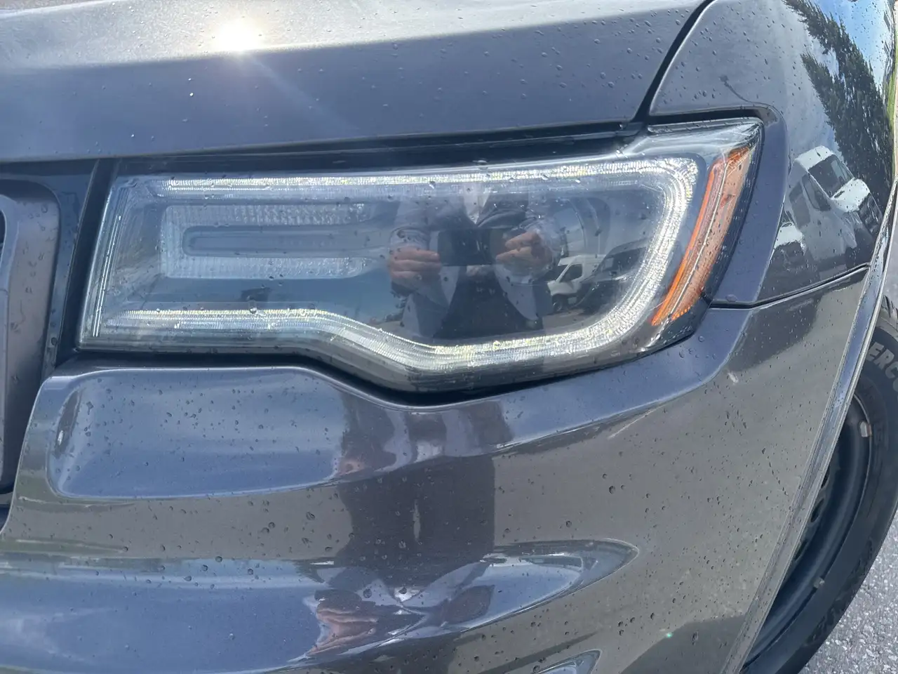 Jeep Grand Cherokee снимка Jeep Grand Cherokee