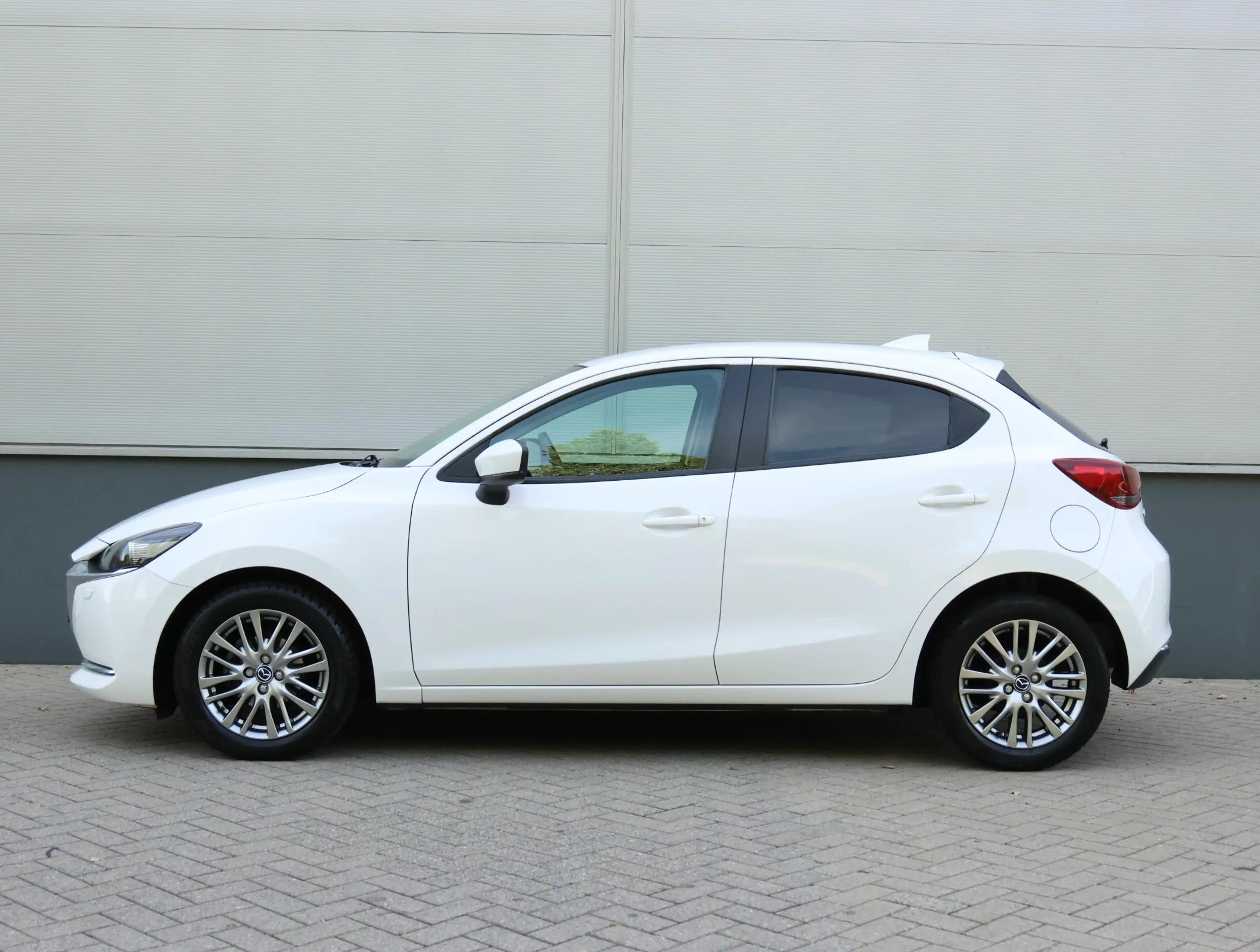 Mazda 2 1.5 Skyactiv-G Luxury | Navigatie | Climate Contro — photo 2