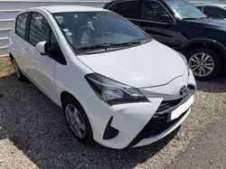 Toyota Yaris III 110 VVT-i Business CVT 5p RC19