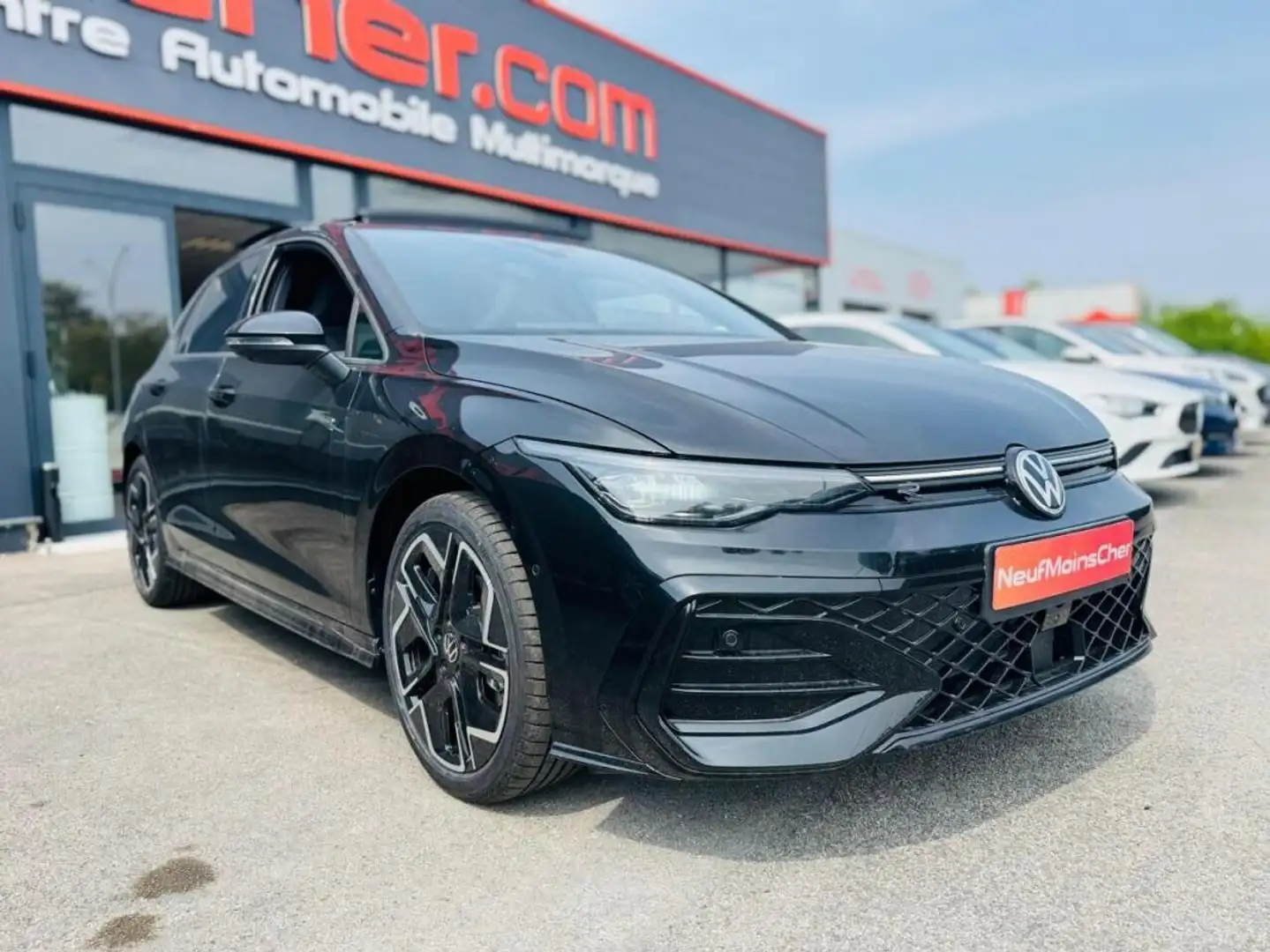 Volkswagen Golf R-Line 1.5 eTSI 116cv DSG7 + Matrix LED + Toit Ouv Noir - 2