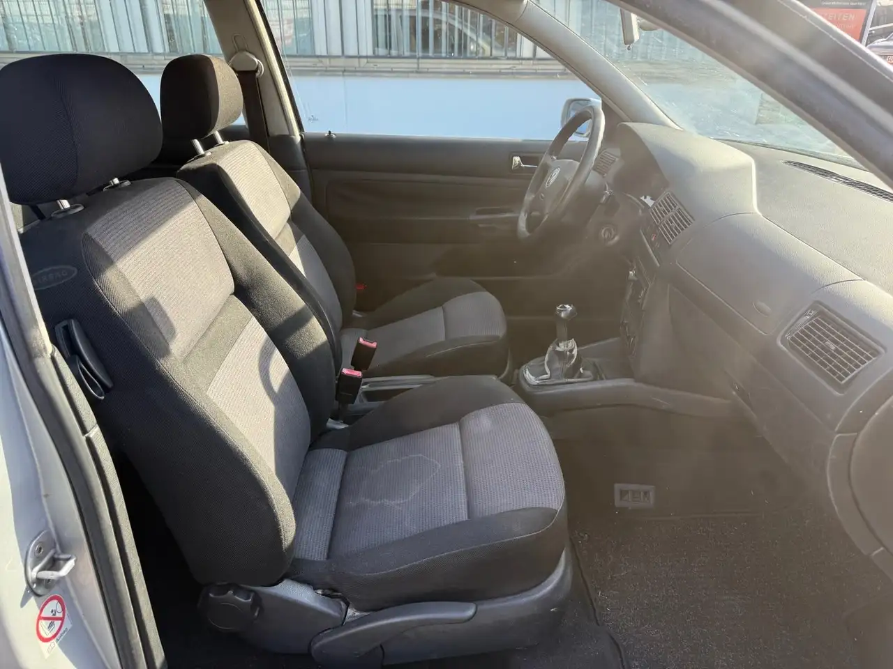 Volkswagen Golf 1.4l*KLIMA*TÜV 06/2027*E-FENSTER/SPIEGEL*, foto 11