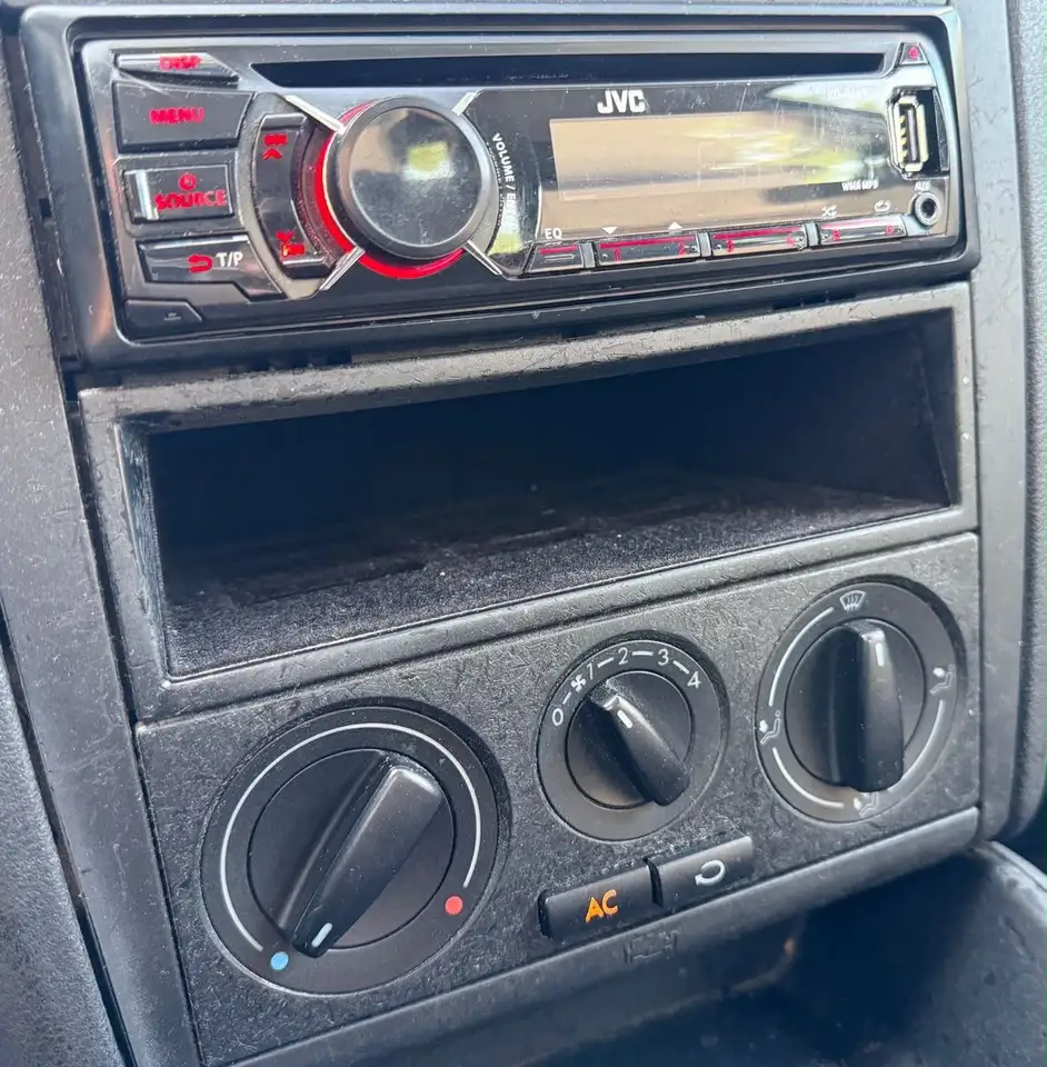 Volkswagen Golf 1.4l*KLIMA*TÜV 06/2027*E-FENSTER/SPIEGEL*, foto 10