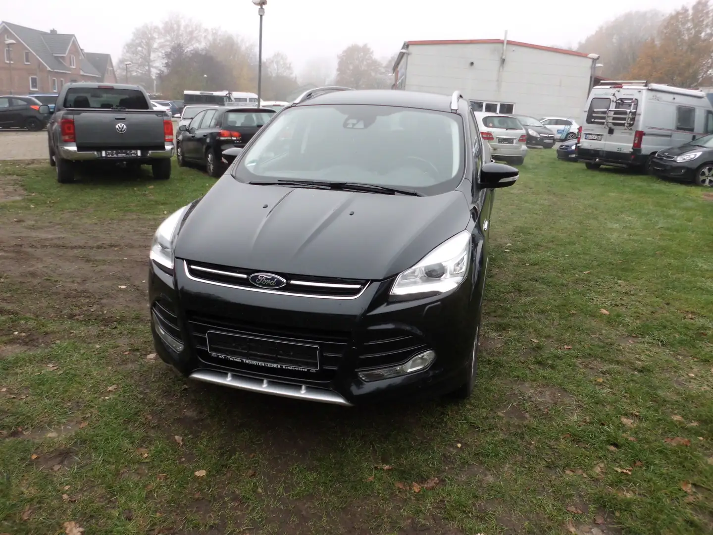 Ford Kuga Individual Schwarz - 2