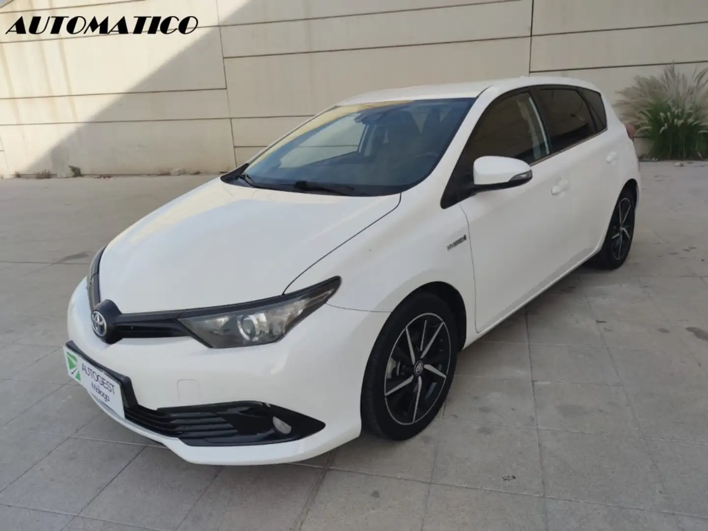 Toyota Auris hybrid 140H Feel! Edition - 1