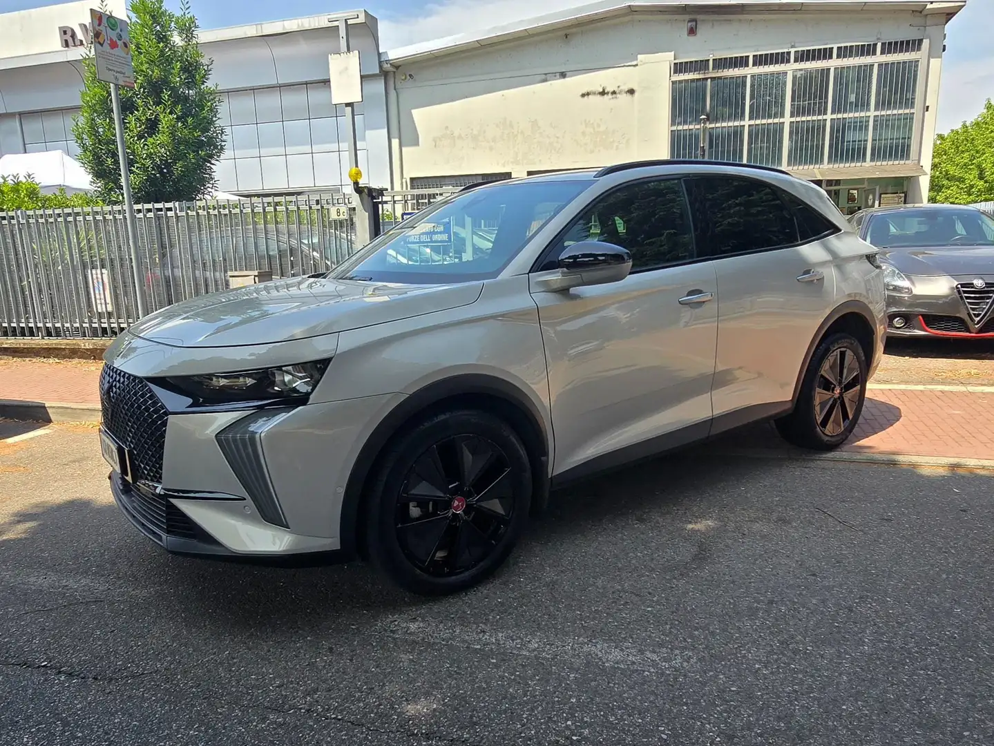 DS Automobiles DS 7 Crossback DS7 1.5 BlueHDI Aut. Grand Chic OK NEOPATENTATI Weiß - 2