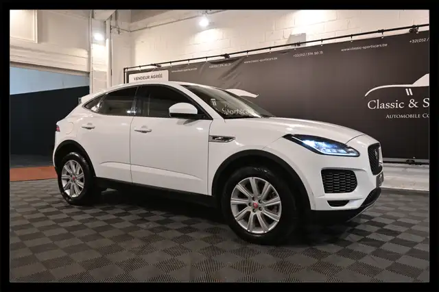 Jaguar E-Pace 2.0 D AWD / CUIR / CAMERA / CARPLAY / LEDS !!