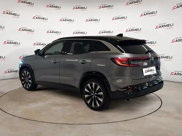 Renault Austral view 3