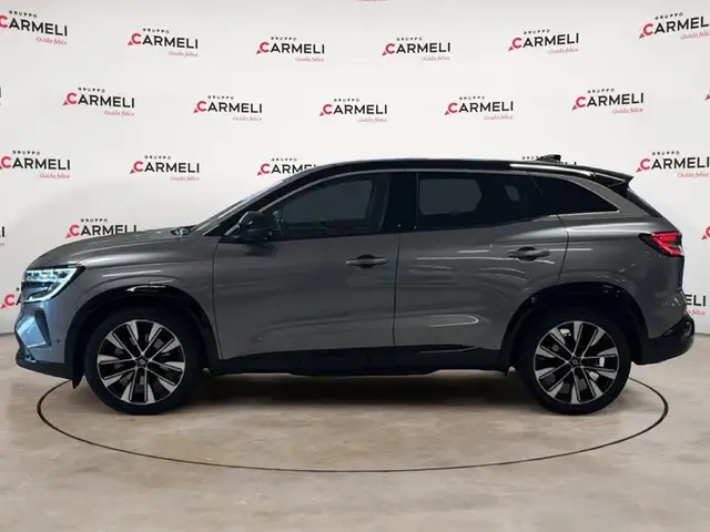 Renault Austral view 2