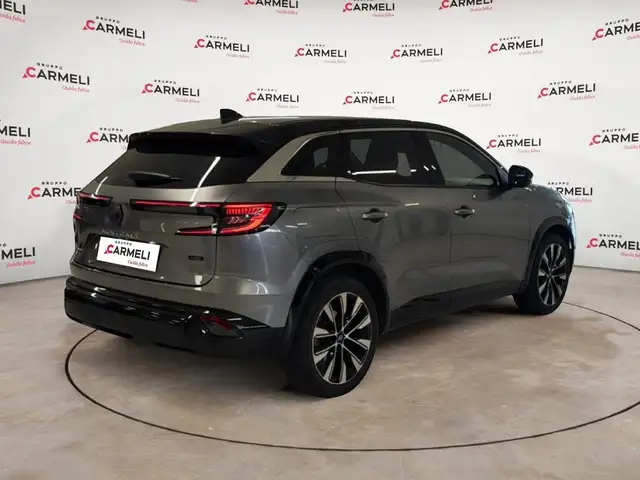 Renault Austral view 4