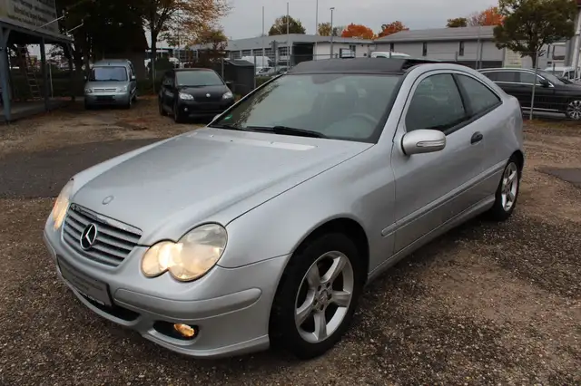 Mercedes-Benz C 230 Sportcoupe*NAVI*AHK*PANO*TEMPOMAT*ALU*