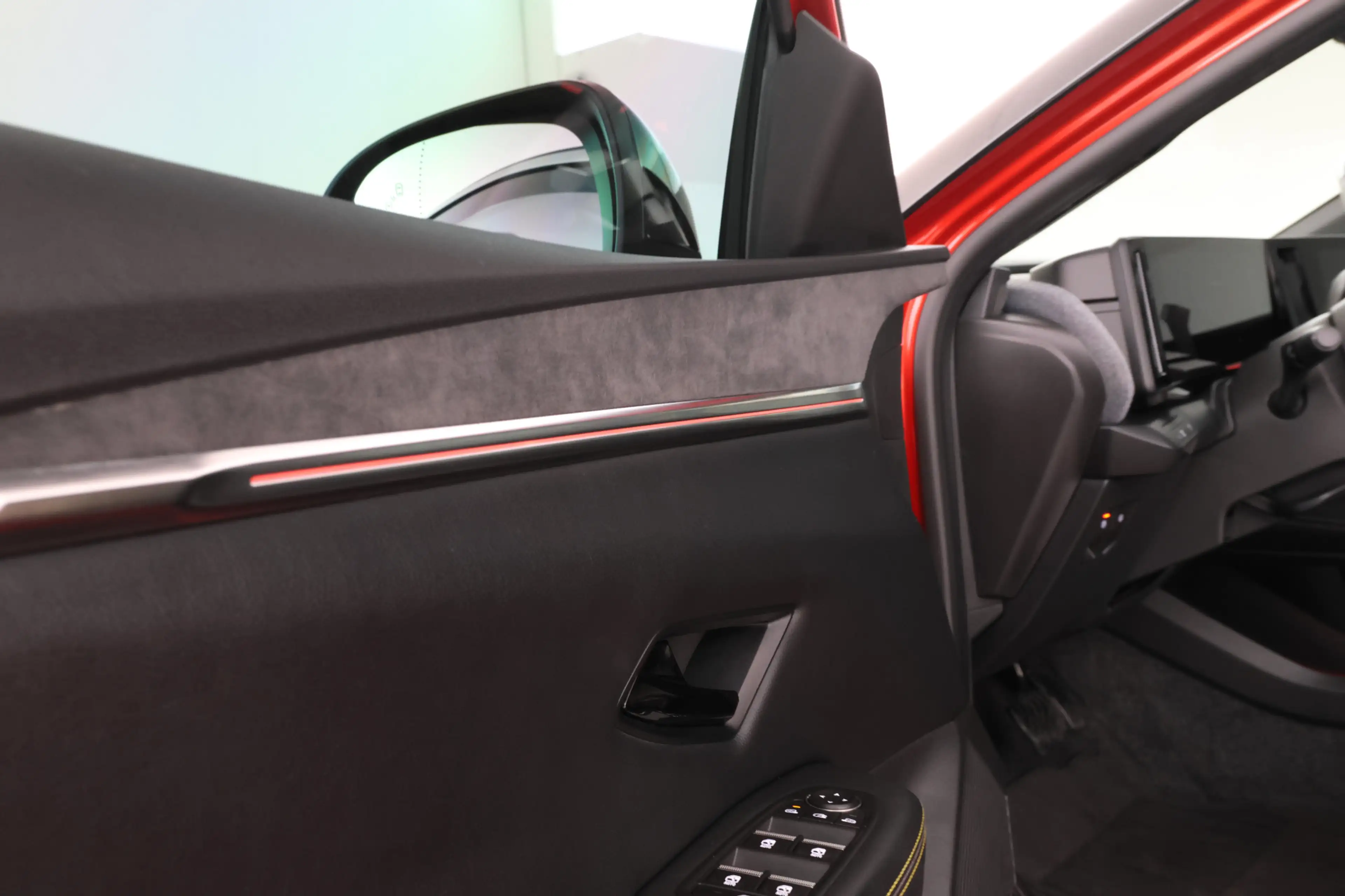Renault Megane E-Tech EV60 Optimum Charge Techno Adaptive Cruise, Apple — photo 22