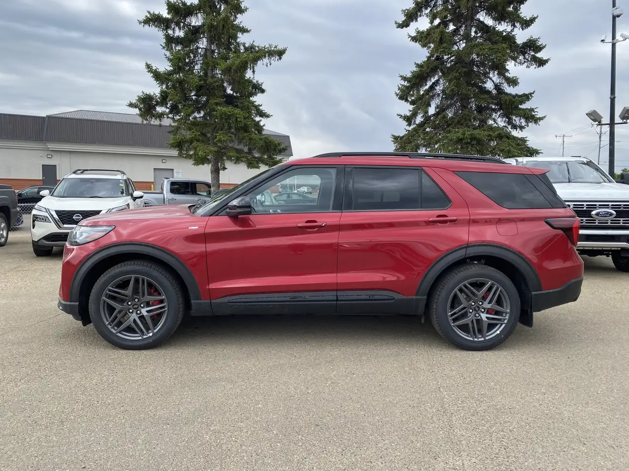Ford Explorer снимка Ford Explorer