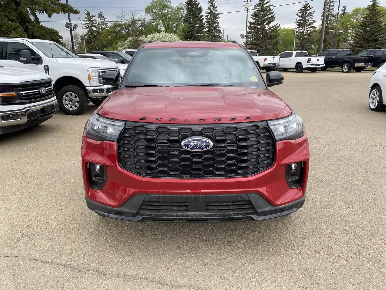 Ford Explorer снимка Ford Explorer