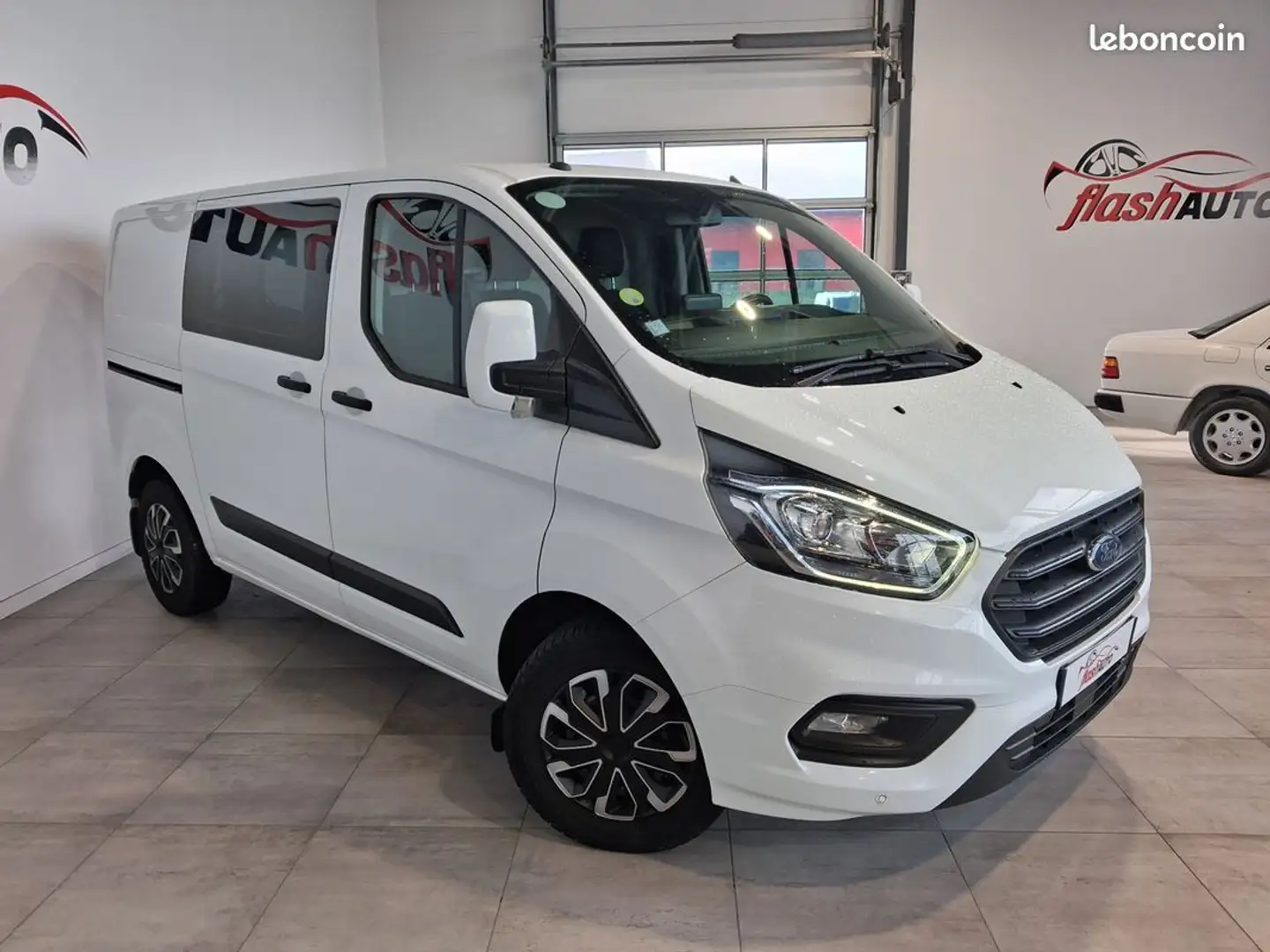 Ford Transit Custom TRANSIT 2.0 TDCi 130cv-3 PLACES-2019 Blanc - 2