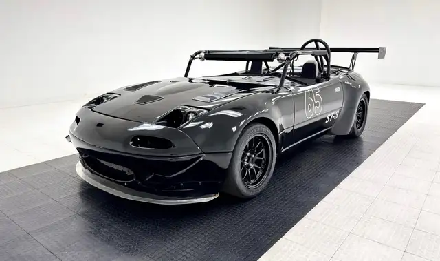 Mazda MX-5 Miata