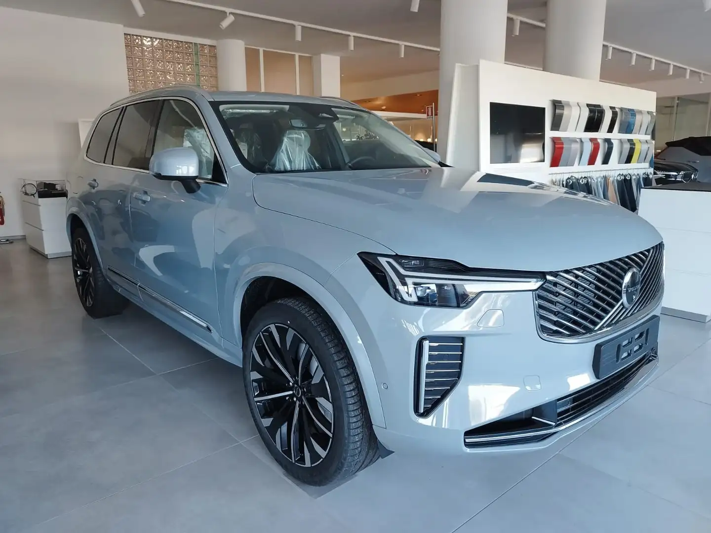 Volvo XC90 XC90 T8 Recharge phev PlusBright awd7 p.ti auto Grigio - 2