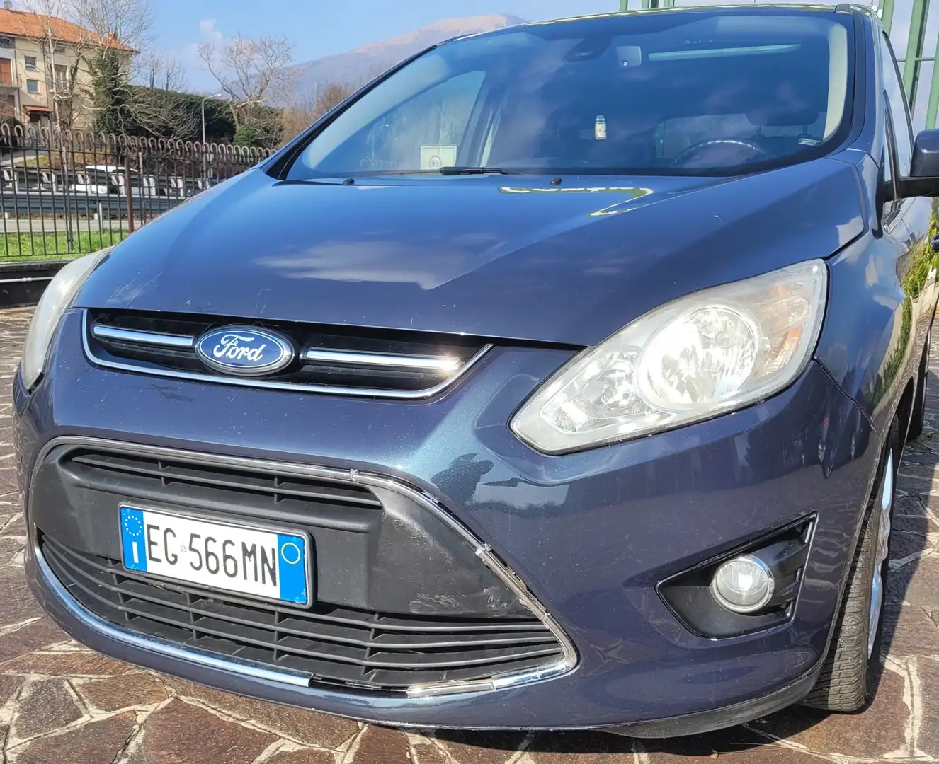 Ford C-Max 1.6 tdci Titanium 115cv dpf - 1