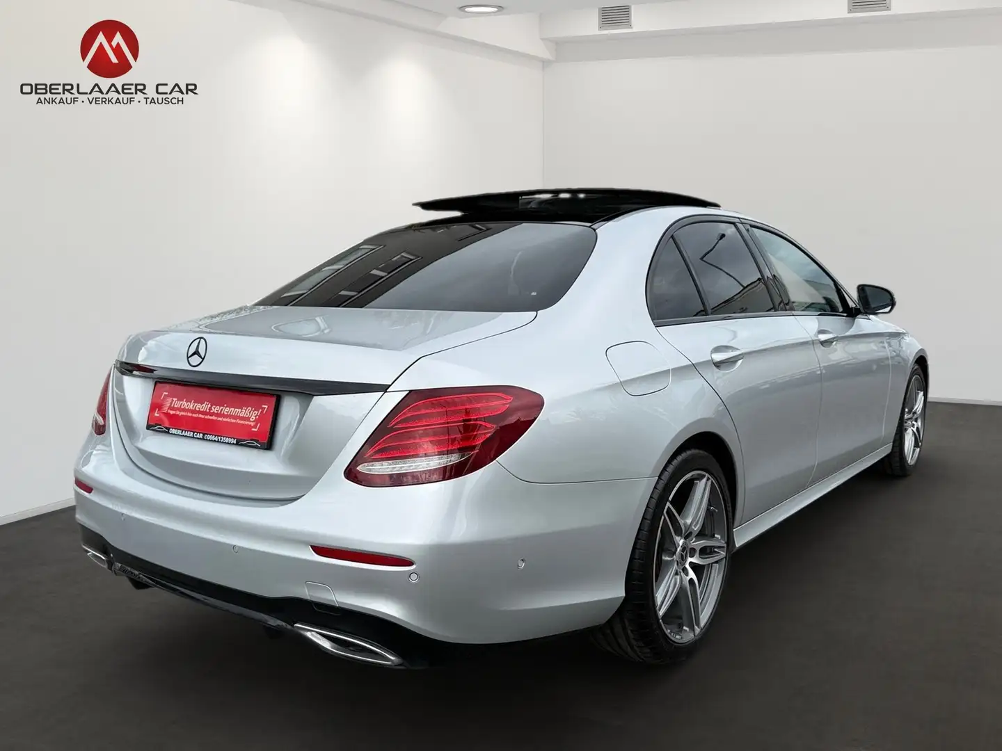 Mercedes-Benz E 200 E 200 d AMG-Line Aut.|Panorama|Burmester|360° Grau - 2