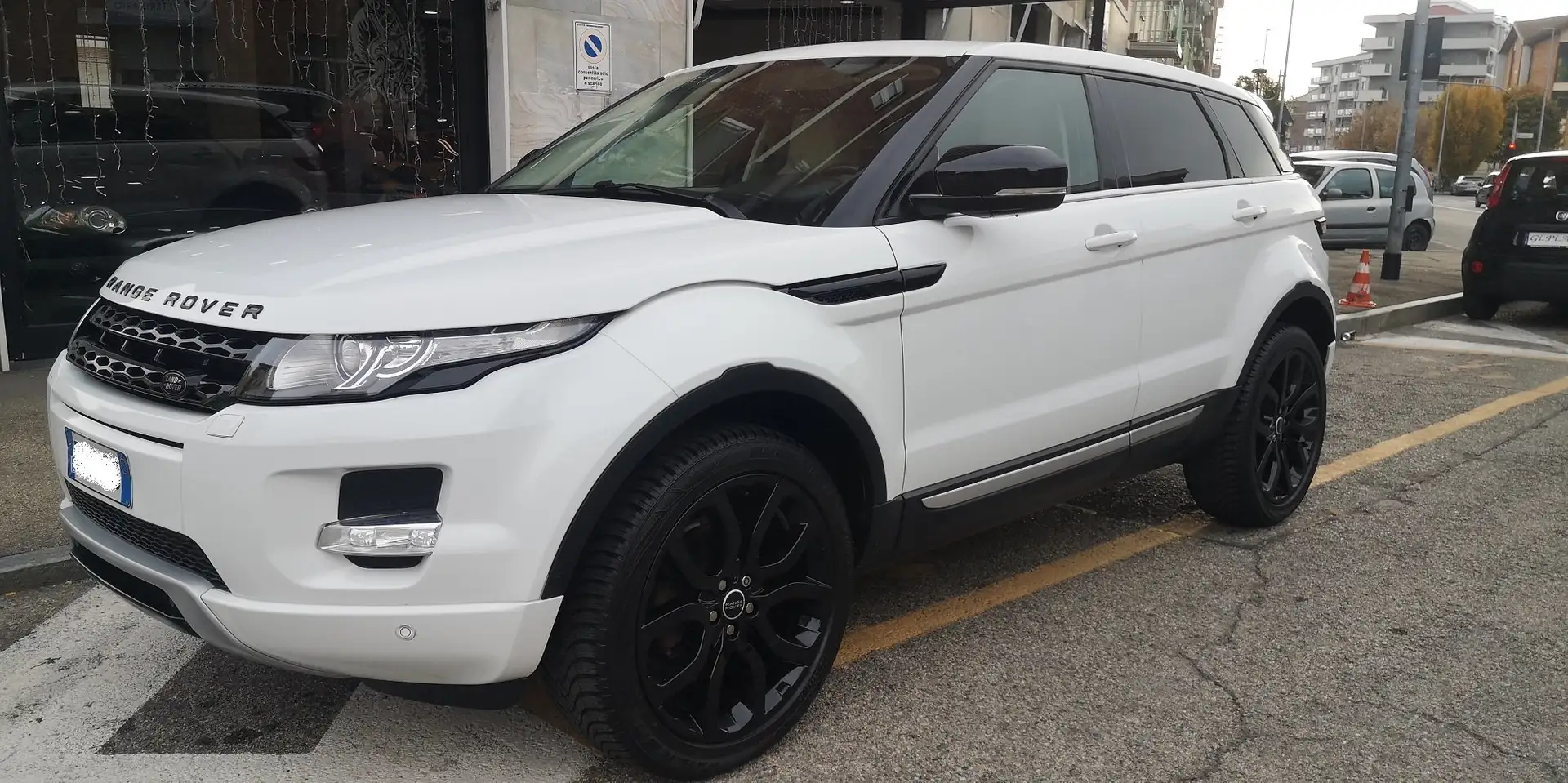 Land Rover Range Rover Evoque 5p 2.2 SD4 Prestige 190cv Bianco - 1