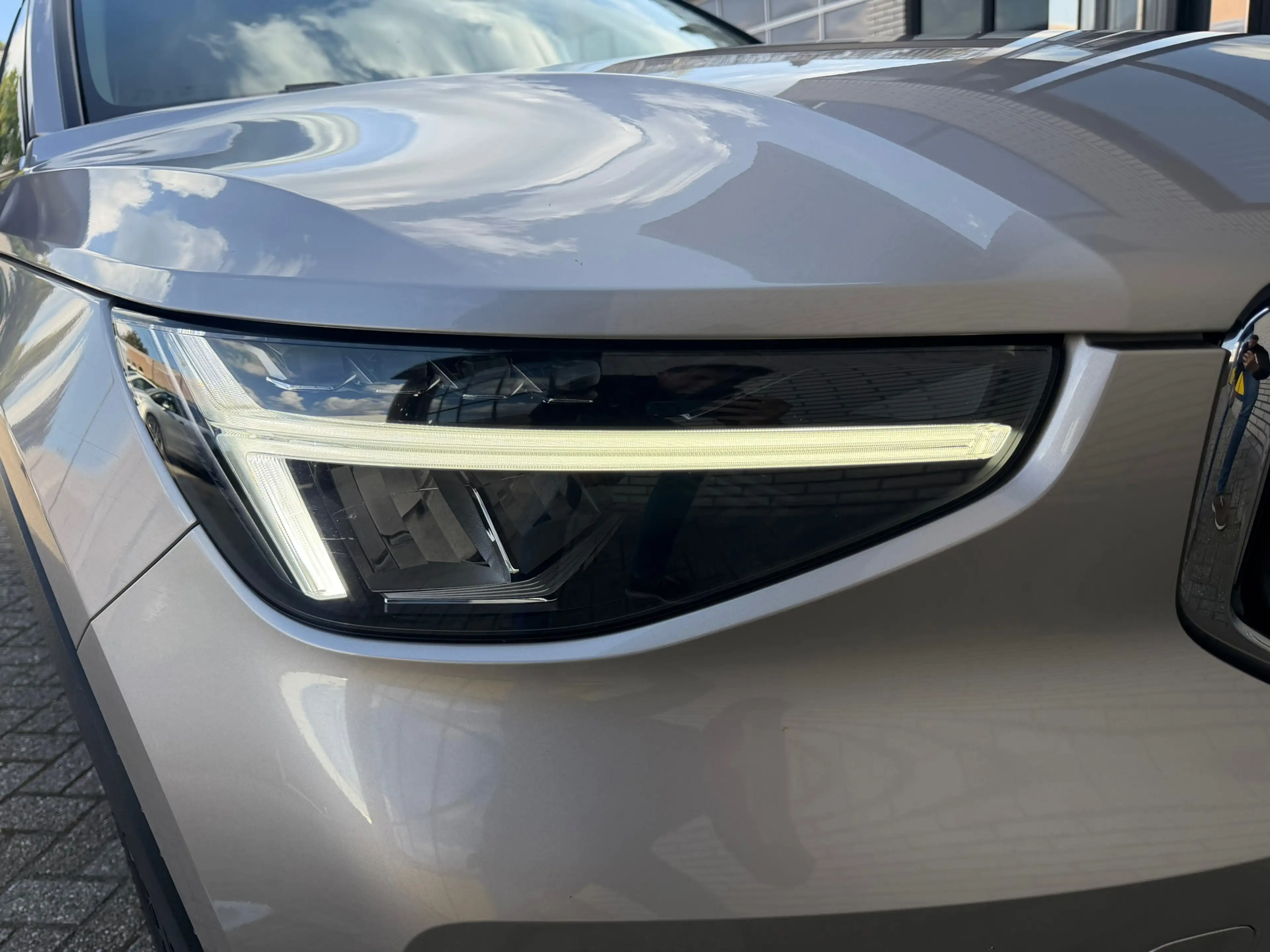 Volvo XC40 1.5 T5 Plug-in hybrid Ultimate Dark, Memory stoele — photo 31