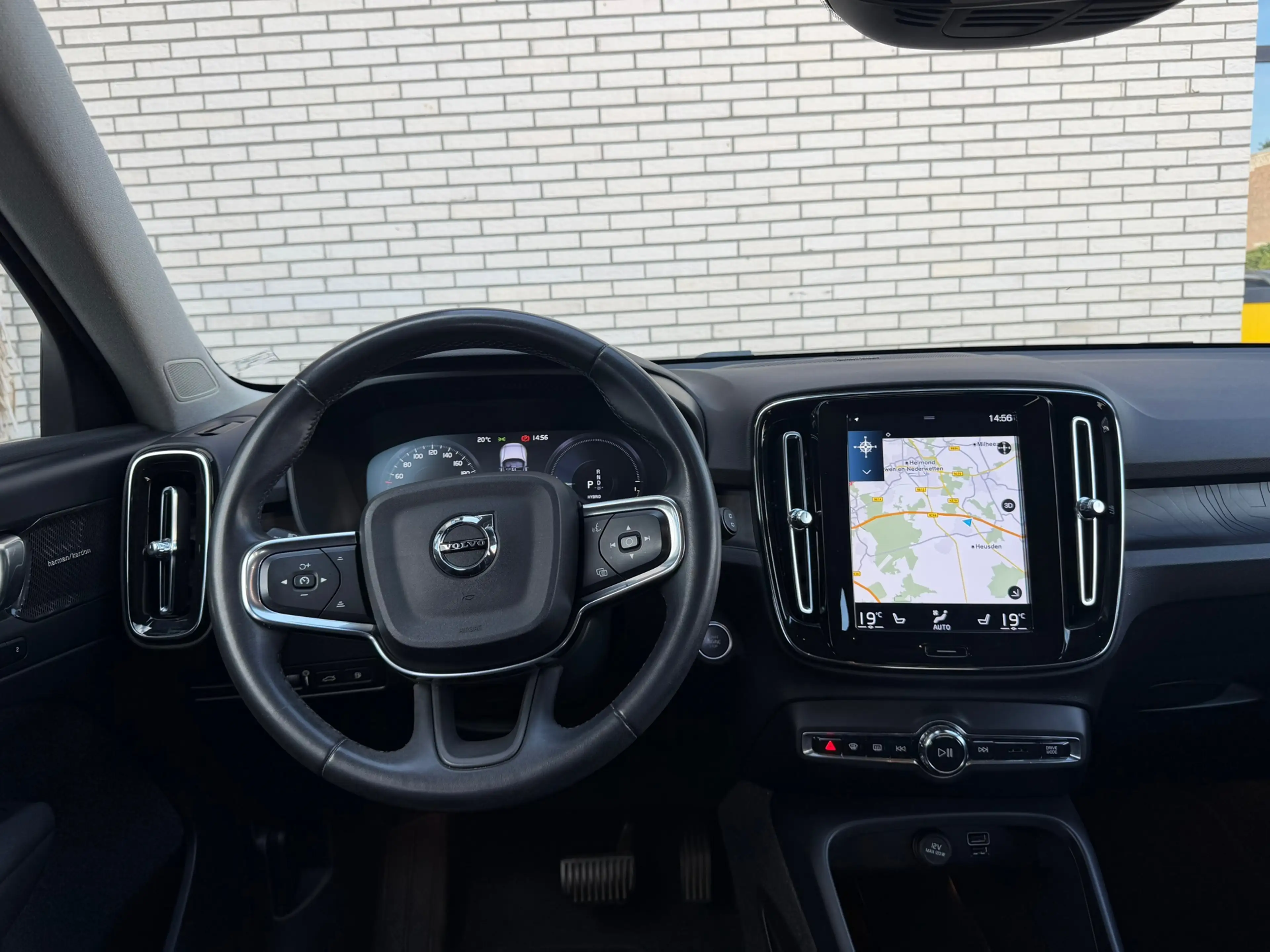 Volvo XC40 1.5 T5 Plug-in hybrid Ultimate Dark, Memory stoele — photo 4