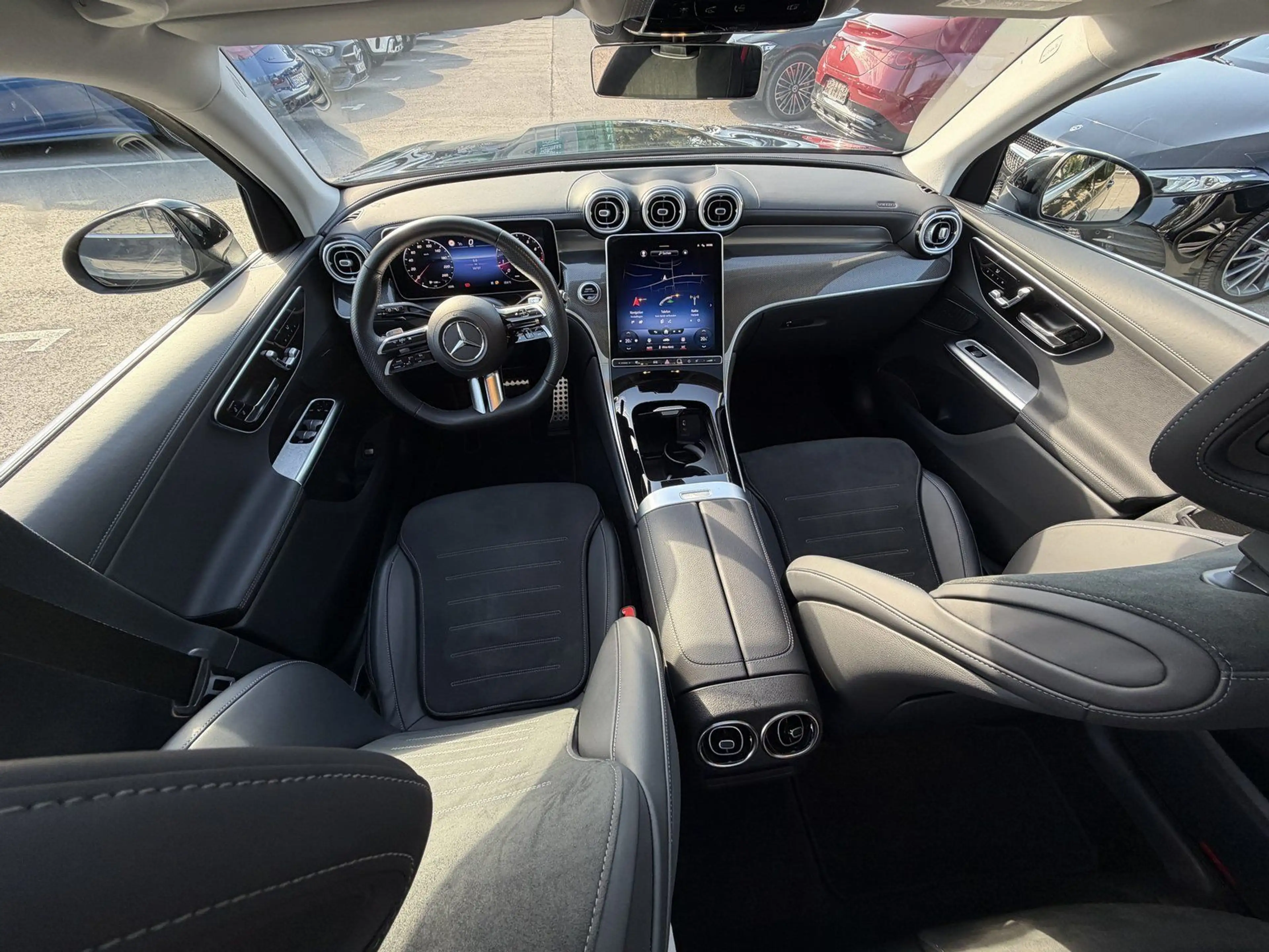 Mercedes-Benz GLC 200 4M*AMG-Line*Technik-Paket*Pano*Totwinkel — photo 13