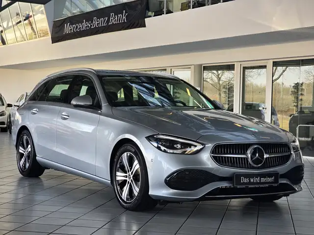 Mercedes-Benz C 180 T Avantgarde DISTRONIC+DIGITAL LIGHT+TOTWI