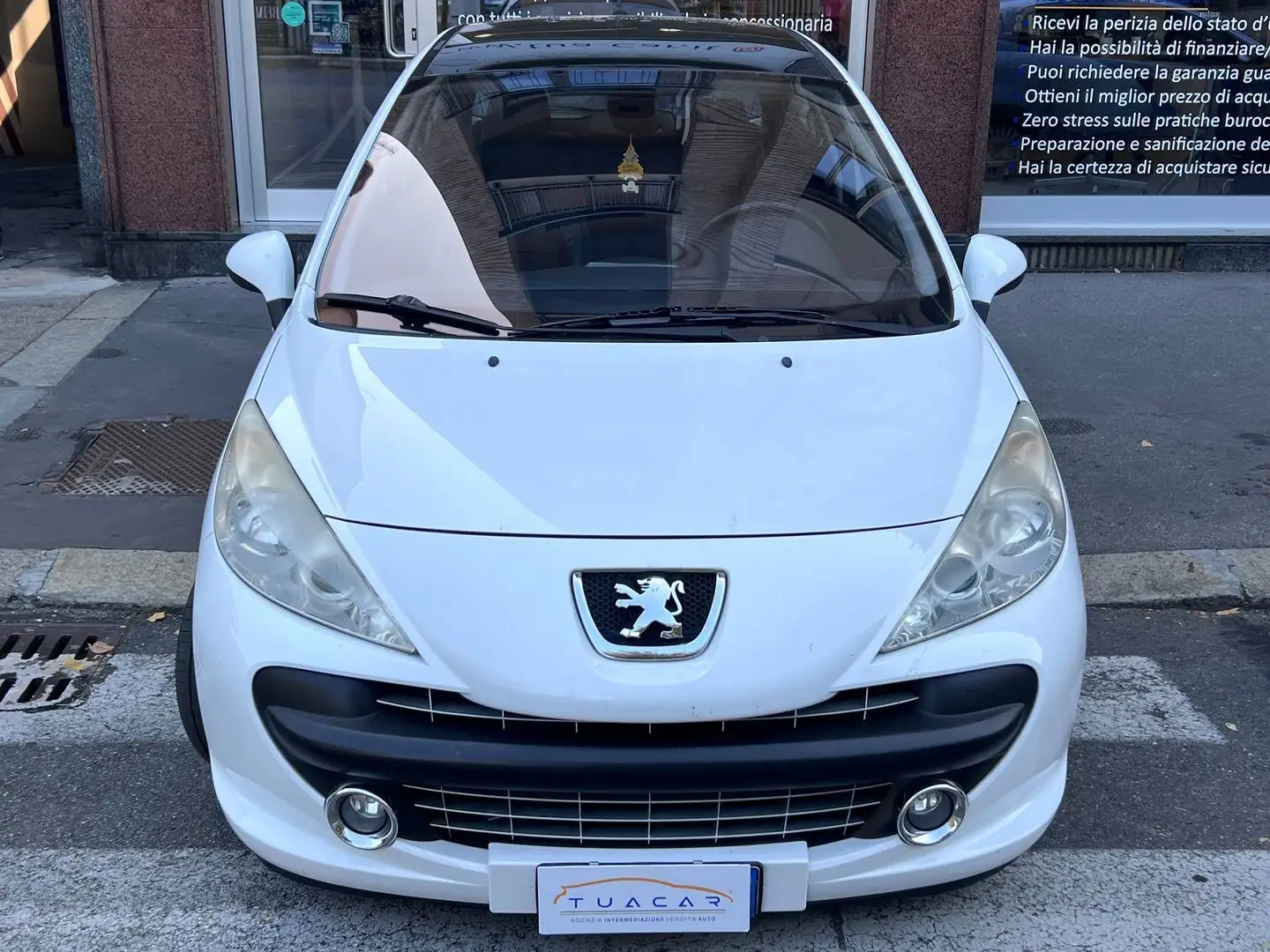 Peugeot 207 Féline 1.6 16V Turbo Bianco - 2