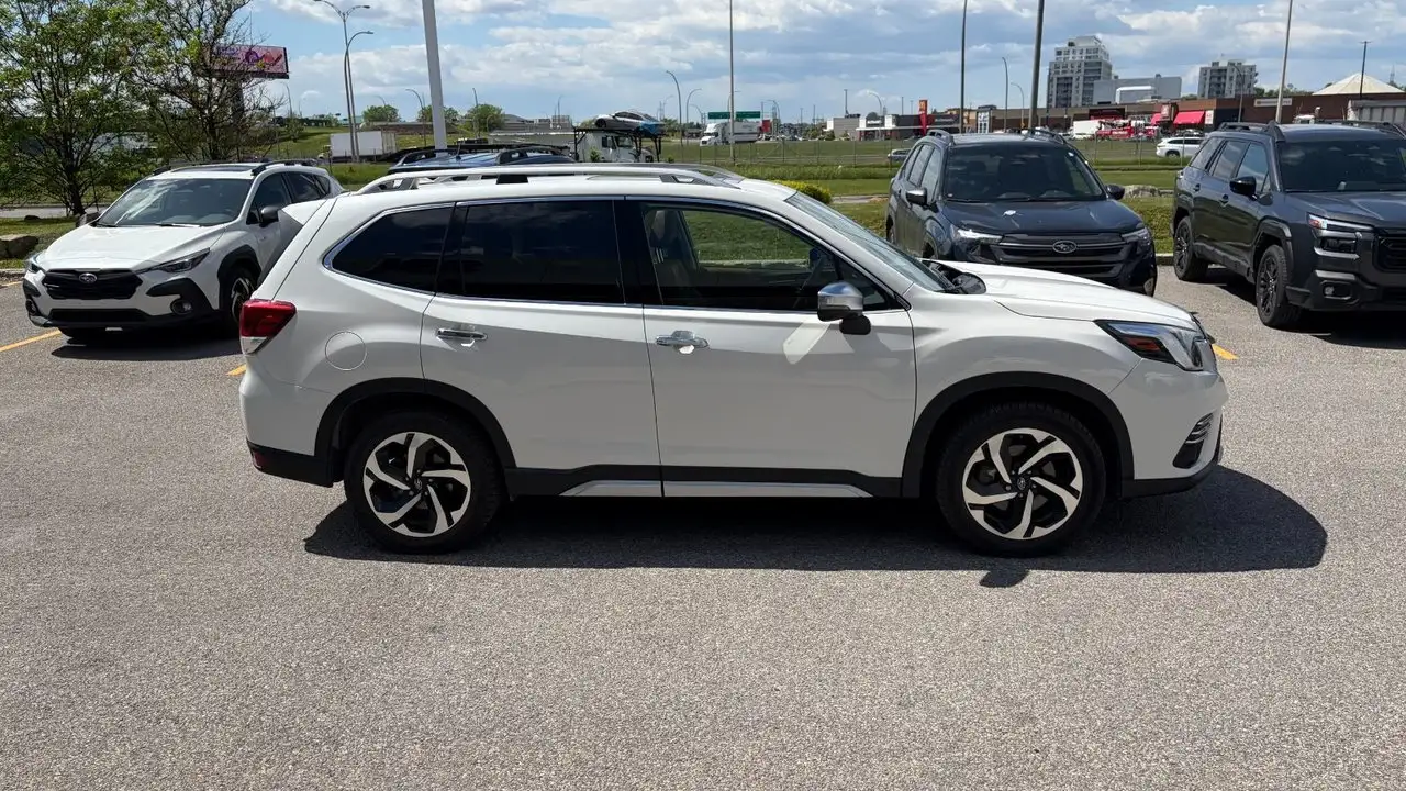 Subaru Forester снимка Subaru Forester