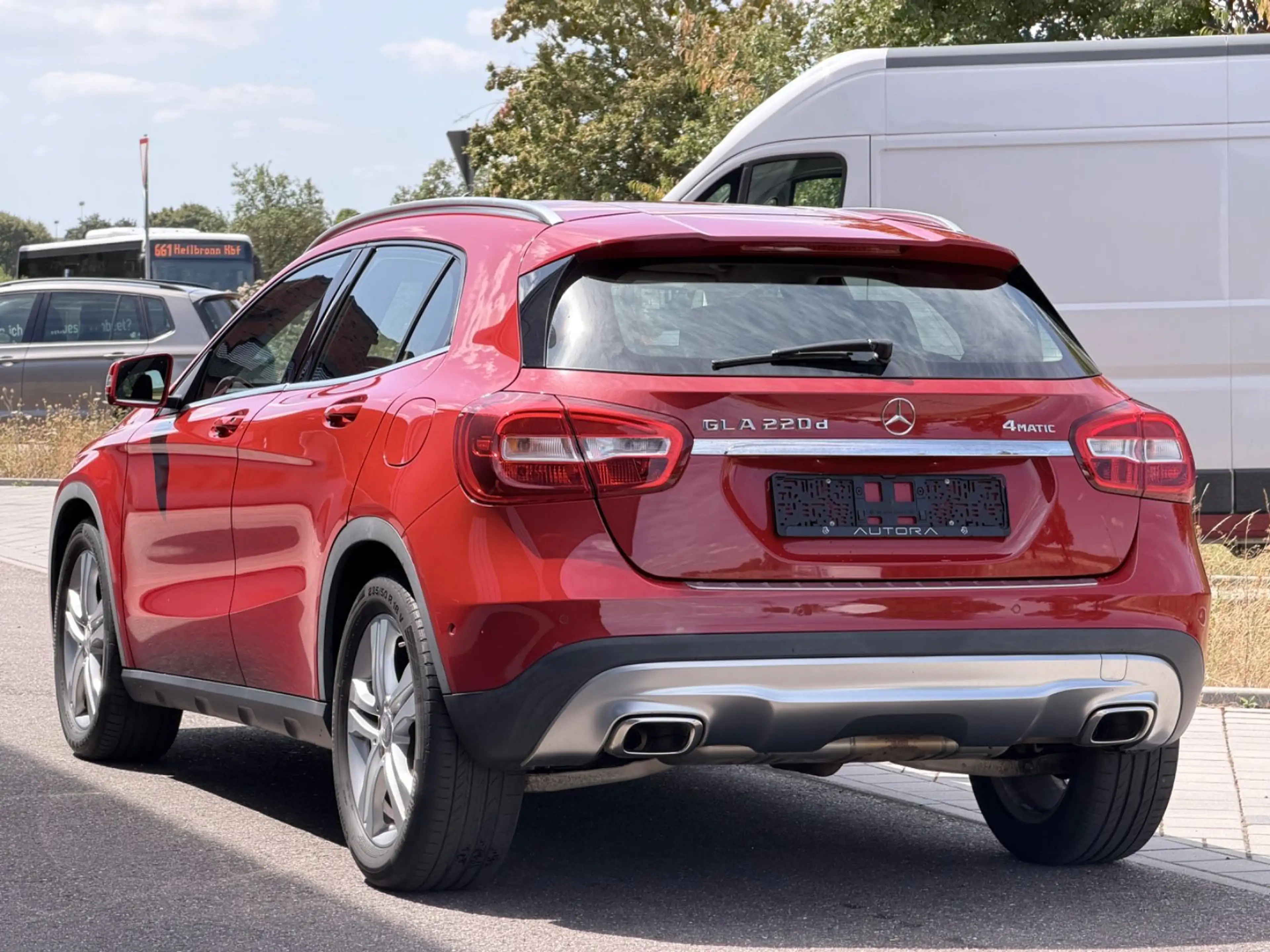 Mercedes-Benz GLA 220 d 4Matic Urban|SHZ|NAVI|2.HAND| — photo 8