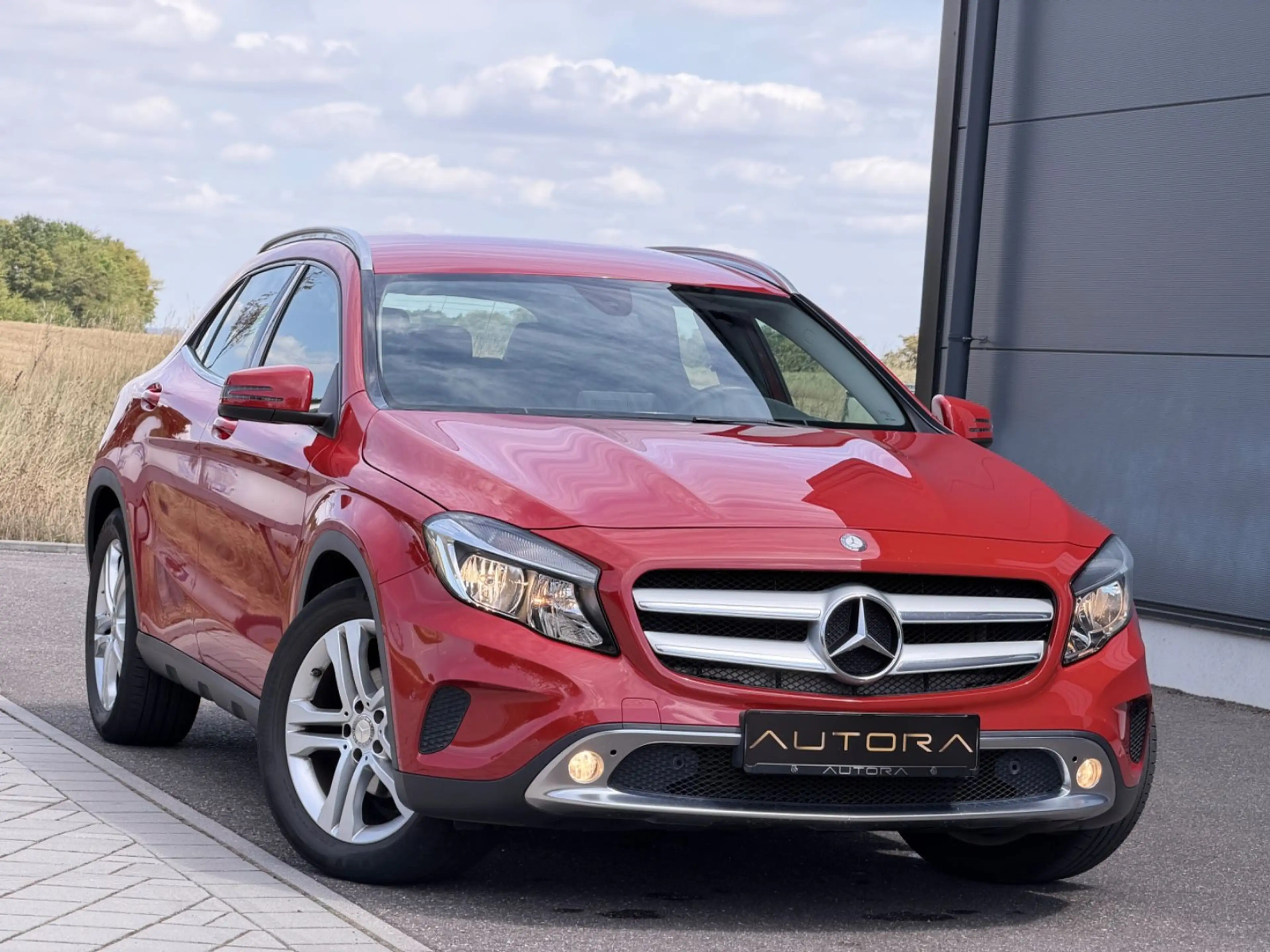 Mercedes-Benz GLA 220 d 4Matic Urban|SHZ|NAVI|2.HAND| — photo 6