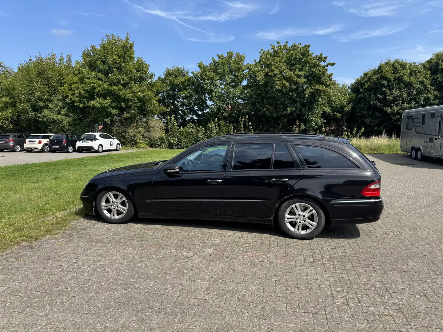 Mercedes-Benz E 220 E 220 T CDI (211.208) Noir - 1