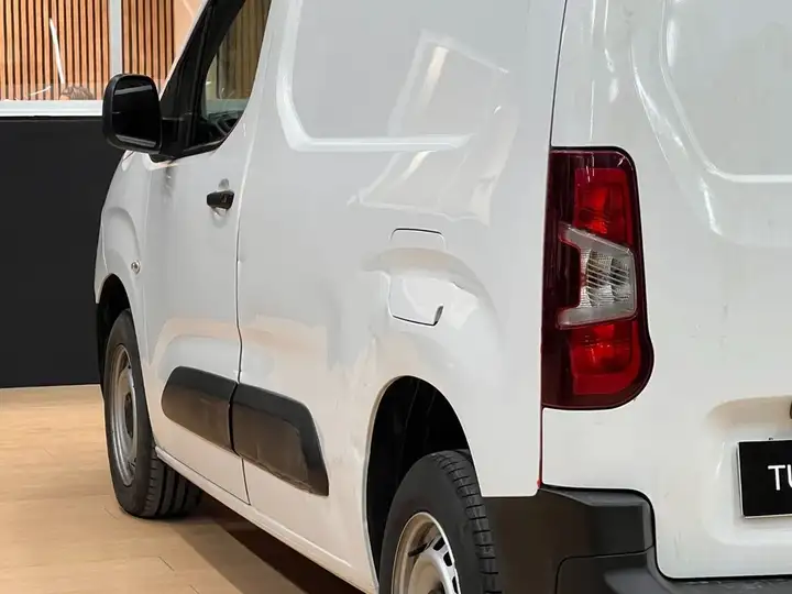 Citroën Berlingo 2022, foto 18