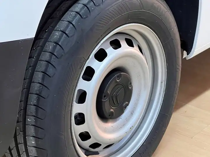 Citroën Berlingo 2022, foto 21