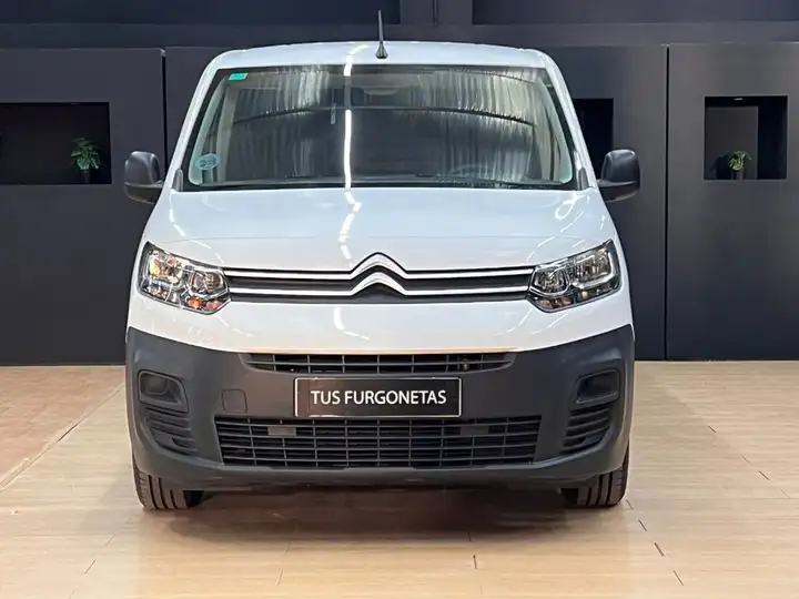 Citroën Berlingo 2022, foto 2